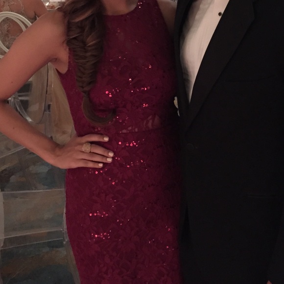 HAILEY LOGAN BY ADRIANA PAPELL evening dress - Picture 2 of 3